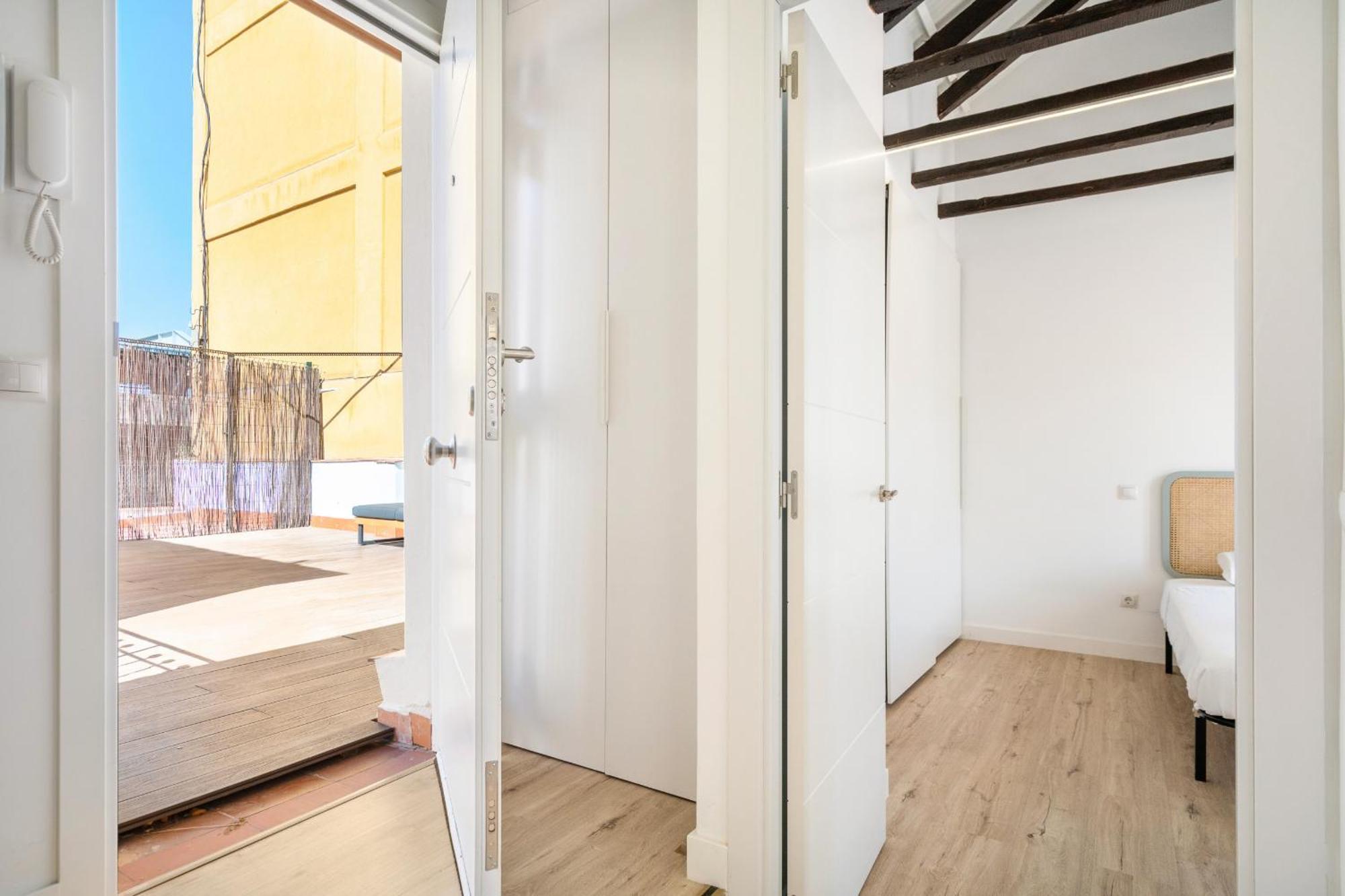 Apartamentos En La Avda De La Albufera Alquiler Temporal Madrid Luaran gambar