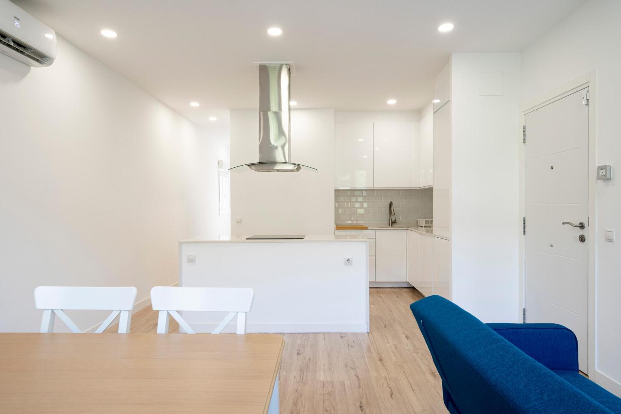 Apartamentos En La Avda De La Albufera Alquiler Temporal Madrid Luaran gambar