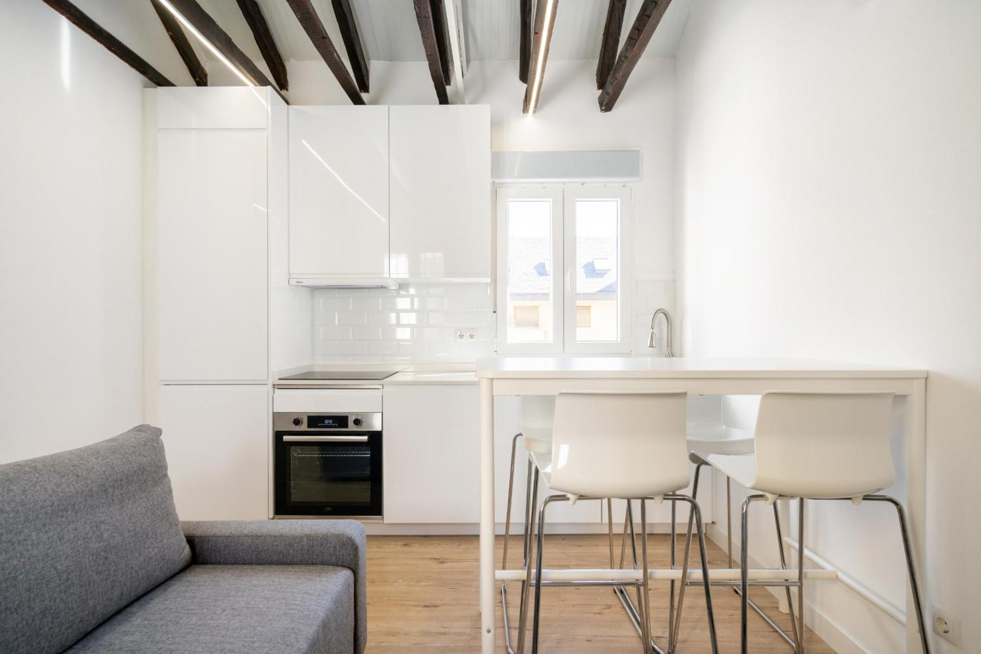 Apartamentos En La Avda De La Albufera Alquiler Temporal Madrid Luaran gambar